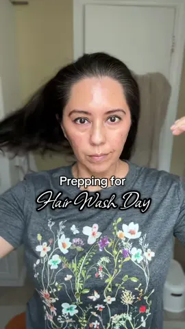 Scalp treatments are important because they create the ideal foundation for healthy hair by promoting follicle health through exfoliation to remove buildup, balancing sebum production, and improving blood circulation to nourish hair roots. This leads to benefits like reduced dandruff, stronger hair growth, increased hair thickness, less irritation, and even stress relief, ultimately contributing to healthier, shinier hair overall.  #scalpcare #scalpoiling #hairtok