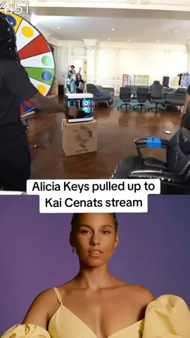 Alicia Keys pulled up to Kai Cenats stream #kaicenat #aliciakeys #alicia #noone #fyp