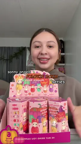 LOVE THIS SERIES🎃🧡 is it just me or are sonny angels getting bigger i remember them being much smaller when i first got into collecting😭 #fyp #sonnyangel #sonnyangeltok #sonnyangelunboxing #sonnyangelpumkinpatch 