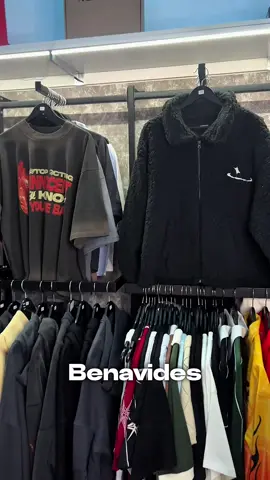 Ya nos visitaste? Encuéntranos en Av. Benavides 347, tda 63, Miraflores 🔝 #streetwearperu #streetwearfashion #styleinspo #fashionvideo #limaperu 