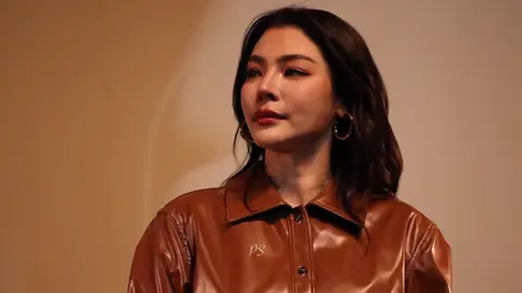 Her tears are heart-wrenching. I hope all your future tears are ones of joy and happiness.🥹🌻💛#Faye #Fayeperaya #ฝ้ายพีรญา #fayemalisorn #faye_peraya 