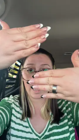 When the nails match the hair 🖤🤍 #fyp #newnails #acrylicnails #nailday #frenchtipnails 