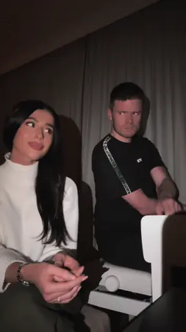 autumn singing with @Pawbeats 🤎