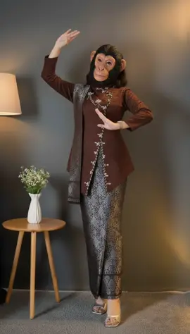 Membalas @estehgulamurnii24 Sampurasun teteh ☺️ #outfitkondangan #kebayamodern #kebayabatik #jaipong #affiliatetiktok 