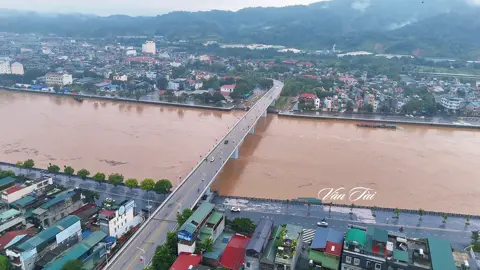 Nước Sông Hồng lên cao quá ,mong là không như năm ngoái #laocai #laocai24h #baolu #thientai 