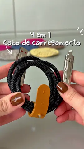 ✨ Chega de carregar mil cabos diferentes! Esse cabo 4 em 1 é super prático e resolve tudo de uma vez: ⚡ Carregamento rápido até 100W 🔌 Conectores USB-A, USB-C e Lightning 📲 Compatível com vários dispositivos 💡 Luz indicadora que mostra quando está carregando 📤 Sincronização de dados até 480Mbps Um único cabo que facilita sua vida e cabe em qualquer lugar. 🔥 #Tecnologia #Cabo4em1 #CarregamentoRápido #Achadinhos #TikTokMadeMeBuyIt