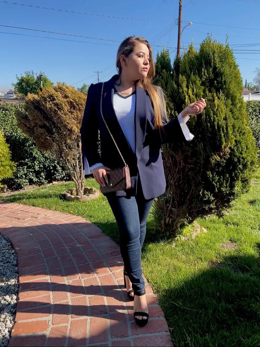 #LIVEIncentiveProgram #LIVEwithlowfollowers #PaidPartnership 