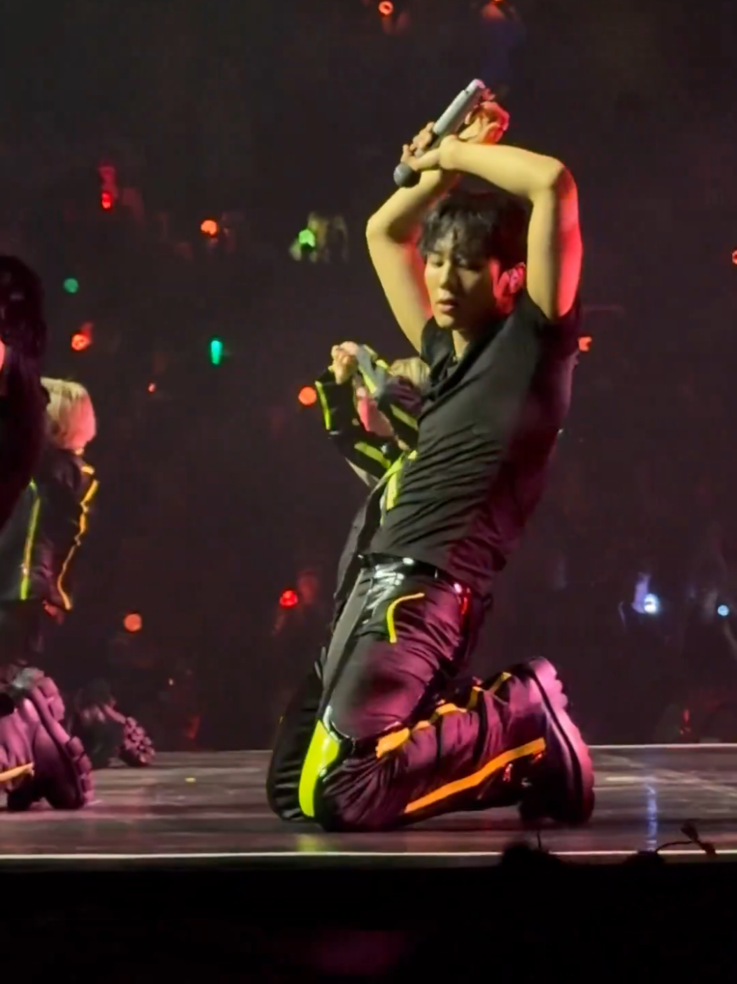 I have no comments... © fourthgenitdad #P1Harmony #피원하모니 #P1H  #MOST_WANTED #MOST_WANTED_IN_FAIRFAX 