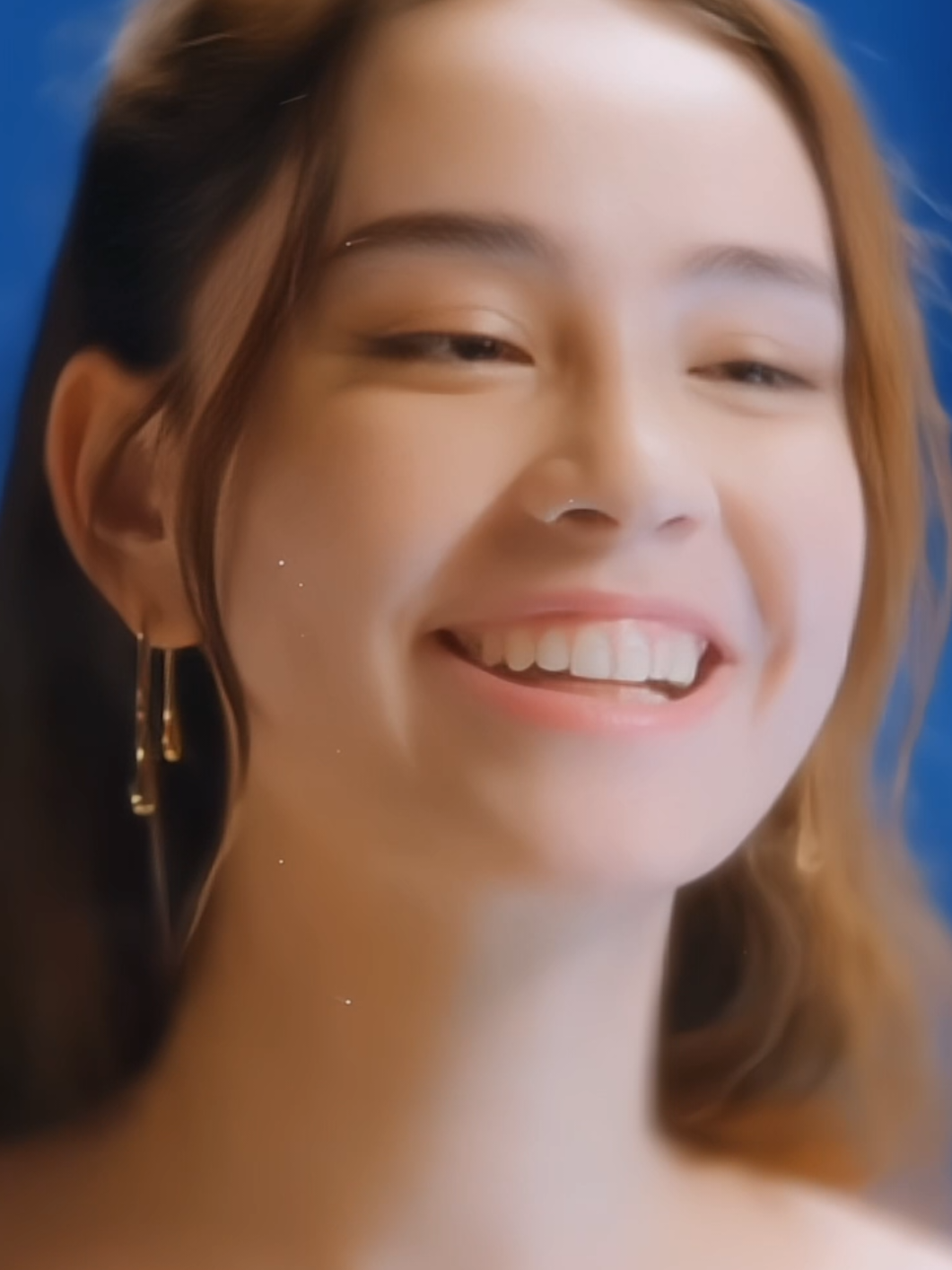 I love her little smile #poisonousloveseries #glslove #edit