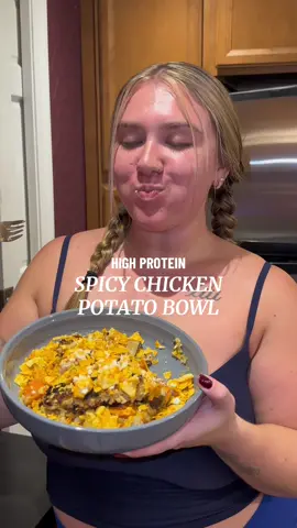 Clock in for another Monday meal girls!! What should I make next week?? Like, share, and follow for more healthy and delicious recipes 🥗🍔💚 #highprotein #highproteinrecipes #highproteinmeals #healthyrecipes #healthycooking 