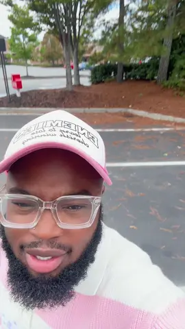 forgot to show yall the hat too 😞😞