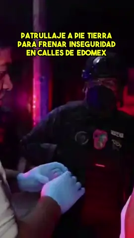 En un claro esfuerzo por combatir la creciente inseguridad en el municipio de Los Reyes La Paz, un operativo coordinado entre distintas fuerzas de seguridad está en marcha. Las calles, previamente consideradas inseguras, se convierten en el escenario de una intervención decisiva, donde la Policía Municipal, Estatal, Sedena y la Guardia Nacional se unen con un solo propósito: restaurar la paz y la seguridad para los vecinos. Los residentes, cansados de la situación, han tomado medidas al reforzar callejones con puertas, una muestra del ingenio comunitario ante la adversidad. Las palabras del comandante resuenan con determinación: “hay que buscar a la rata”, apuntando a la necesidad urgente de acciones efectivas. ¿Cómo cambiará esto la dinámica de la zona? Descubre este impactante momento que refleja la lucha por la seguridad en Edomex. ¡No te lo pierdas! #Seguridad #LosReyesLaPaz #Edomex #Operativo #Policía #GuardiaNacional #Inseguridad #Comunidad #Paz #Acción #Justicia #Tierra #México