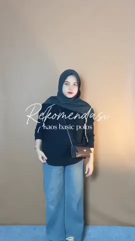 outfit simple pake tetta kaos basic oversize ini cocok dipake kemanapun ✨🤍🖤#kaosoversize #kaosbasic 
