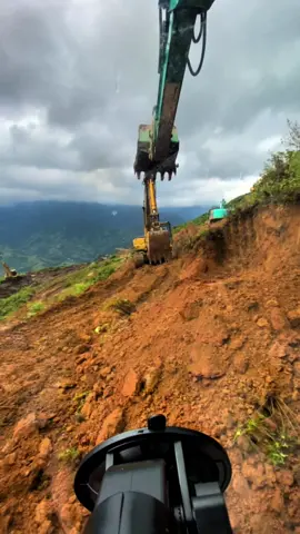 Có gọi là may không hay là xui #mayxuc #kobelco #CapCut #bão 