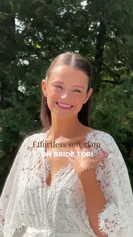 effortless makeup that still feels like you 🤍 #bridalmakeupartist #bridalmakeup #bridetok #destinationwedding #torontomakeupartist 