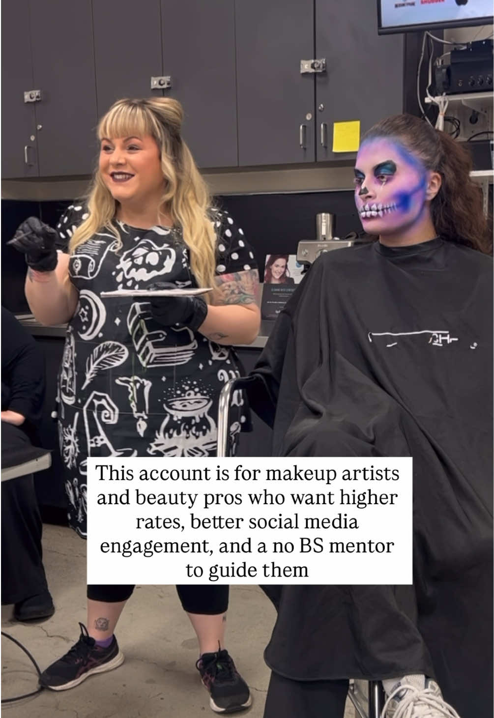and you don’t mind if that no BS mentor has Halloween as a personality and spends too much time scrolling Supernatural bloopers and reading Dramione fanfiction. 😆 If you don’t know me — I’m Donna DeLia, been a pro makeup artist for almost 20 years. From Brooklyn, NY, but now in Los Angeles for the last 10 years. I’ve dabbled in all industries — but character and Halloween makeup is my jam. Tho I do love a soft glam with dewy skin for a red carpet, too 🤩 Nowadays, I focus on my online business — teaching other makeup artists and beauty pros what the schools left out with artistry, business, and social media. I’m a wealth of knowledge, never gate keep, and am obsessed with helping others soar through their careers. So welcome to my corner of the internet! 🤗🧚🏻‍♂️✨ Tell me something about yourself in the comments! Your name, where your from, what you do, your fave show and all that jazz ⬇️