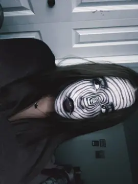 not my best work 💁‍♀️ #spiralmakeup #blackandwhite #fyp #foryou #makeupartist