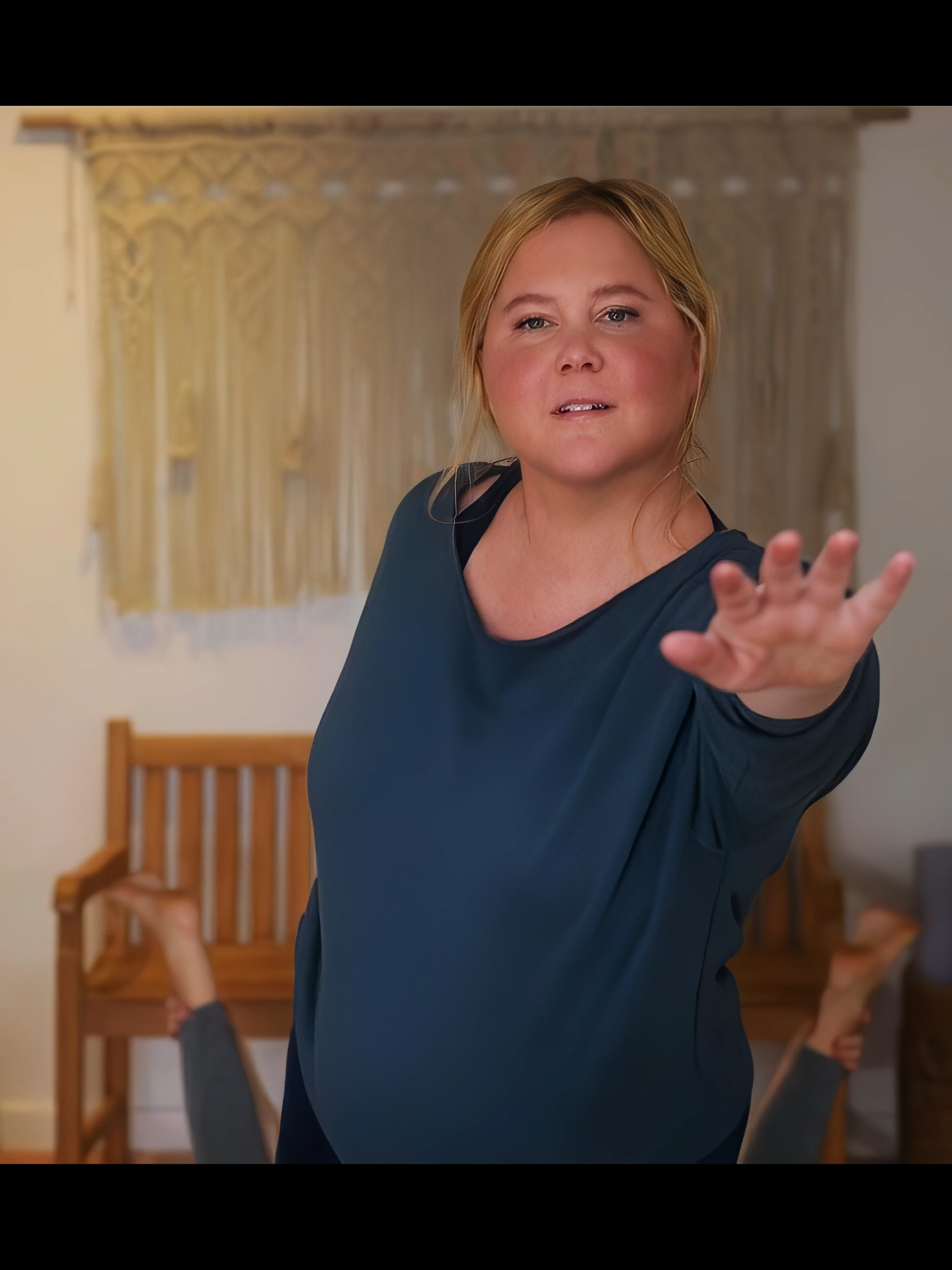 The pregnant woman keeps getting hurt, but she doesn't care at all.#foryou #TikTokGemsContest #film #movie #tiktok #fyp #usa