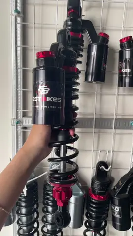 Buat lorang yang mau langsung cek aja ke etalasenya, atau kalo mau dapetin harga miringnya nih langsung join live gua sekarang juga! 🤩 #fyp #foryou #modifikasi 