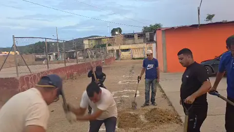 Hoy 29 de Septiembre de 2025, se dieron los primeros pasos en lo que a excavaciones y delimitaciones se refieren para la Construcción de la Casa de Dios, perteneciente a la Obra Evangélica 