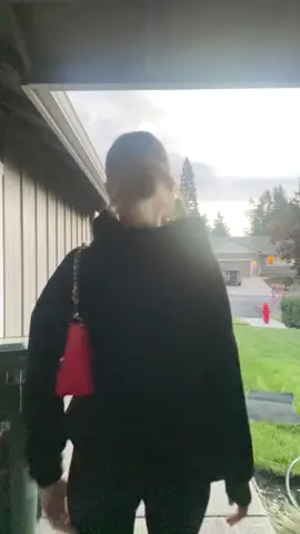 Fit @aerie #inspo #whoisyou#uggs