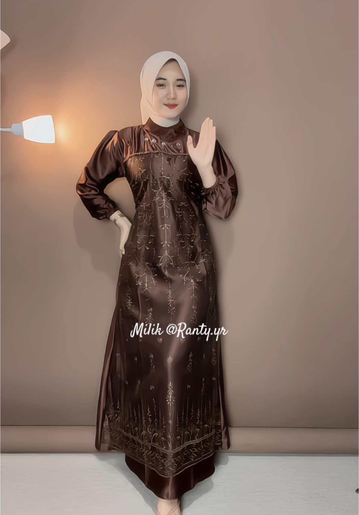 Rekomendasi outfit kondangan /Lebaran ,aa cakepp bngtt si inii😍🫶🤎#dress #dresskondangan #dresslebaran #dresscantik #outfitideas 