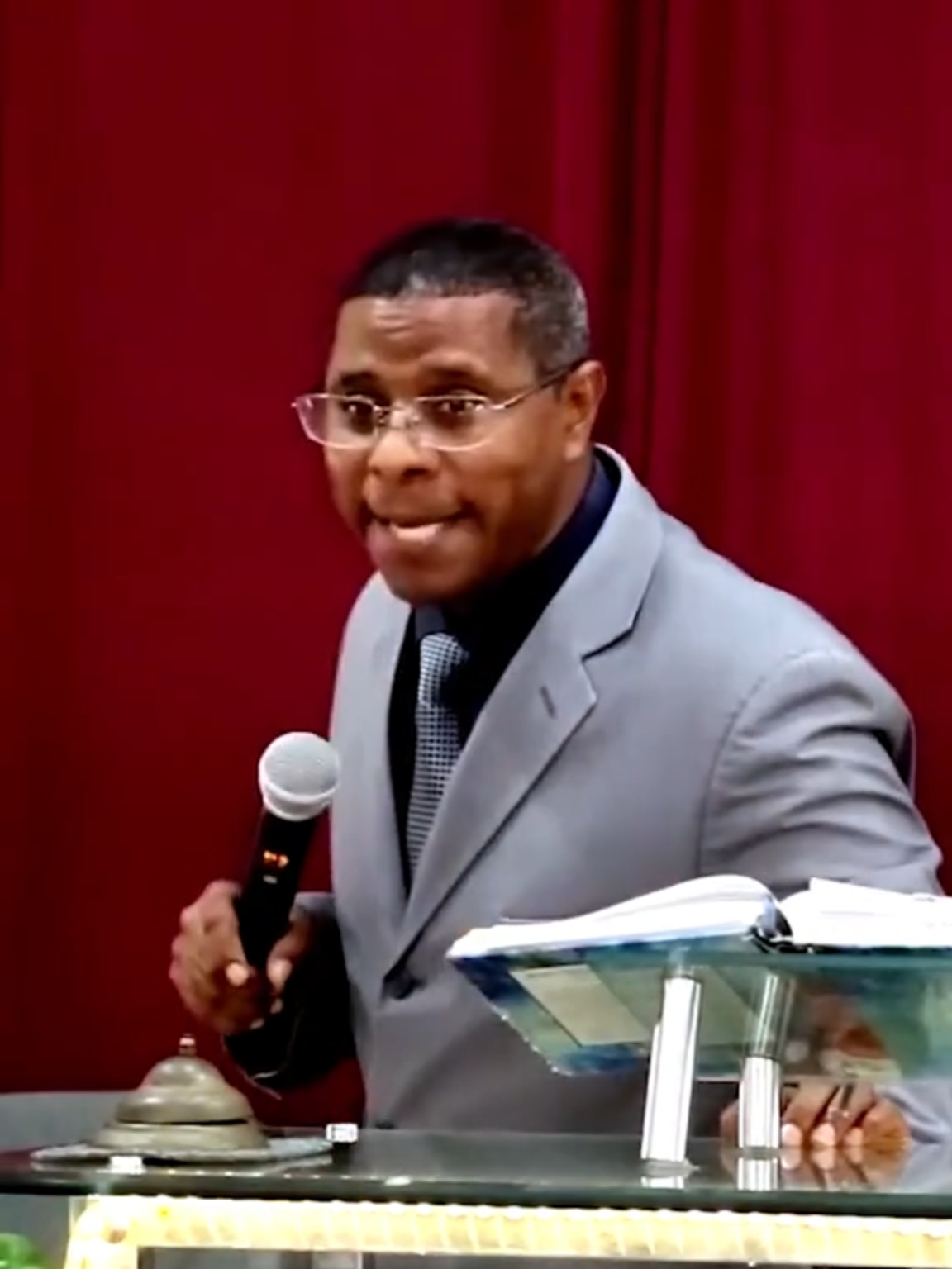 Cinco meses de disciplina! ksksks #pastorozielgomes #Deus #crente #engraçados #cristão