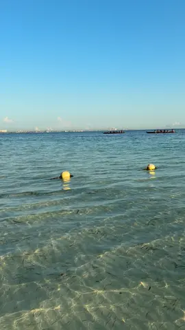 Playa langosta 29 septiembre #cancun #zonahoteleracancunmexico #playa 