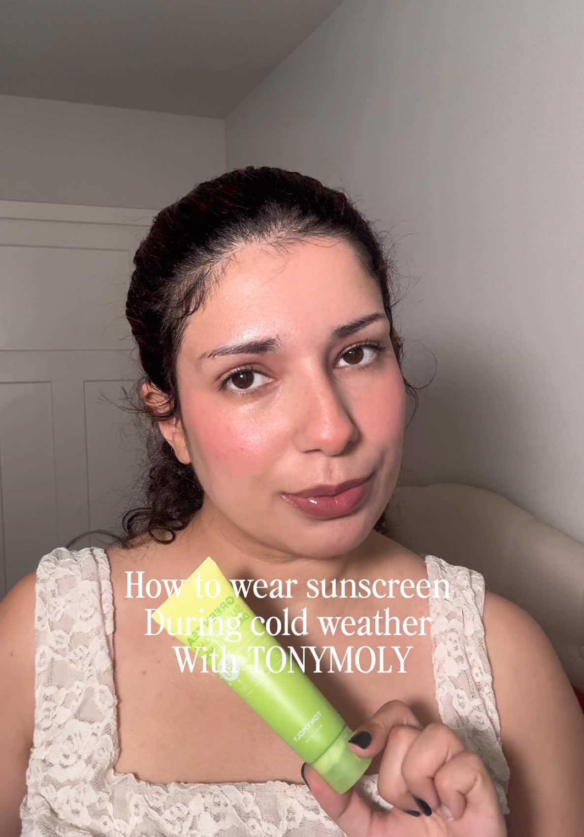 Cold weather doesn’t mean it’s time to stop wearing sunscreen  This is how i wear sunscreen even during fall/winter❤️ @TONYMOLY USA #sunscreen #glowyskin #glassskin #koreanskincare #skincaretips 