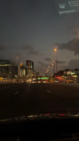 I love going for a ride when it’s no traffic 😩. 