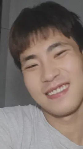 #ချစ်တဲ့စိတ်လေးနဲ့ကြည့်ပေးပါနော်😘😘😘😘 #မြင်ပါများပီးချစ်ကျွမ်းဝင်အောင်လို့🤒🖤 