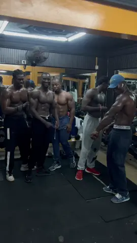 #❤️🔐🏋🏼🏋🏽❤️ #tiktoksenegal #gym #senegalaise_tik_tok🇸🇳pourtoichallenge 🏋🏽💪🏾👑
