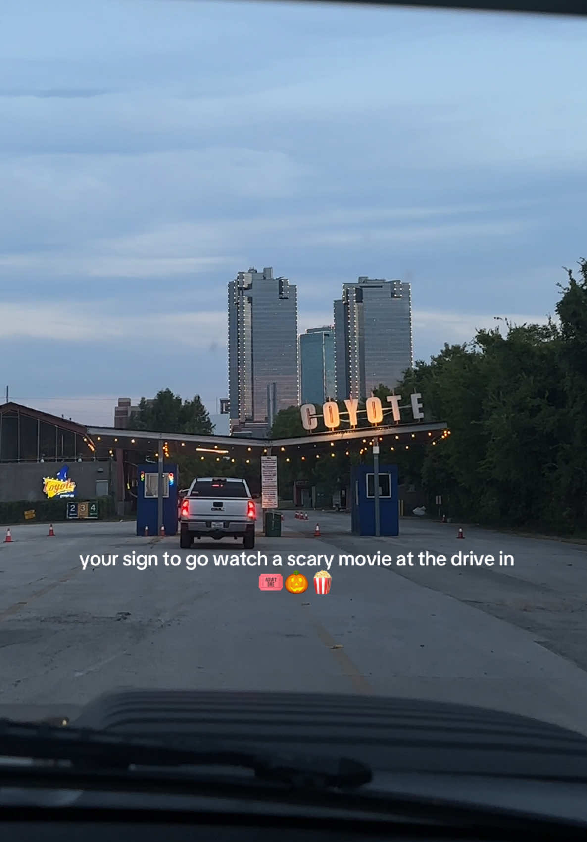 📍 coyote drive in Fort Worth, Tx. felt like the strangers were gonna come out of the woods and get me tbh