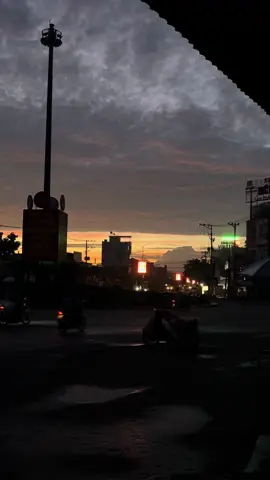 Sau cuối ngày! Về ôm lấy mình trong gương Đó là người gần nhất ta trông thấy mà không thươngg…!  #mayconmeo #datmaniac #xuhuong #fyp #xybca 