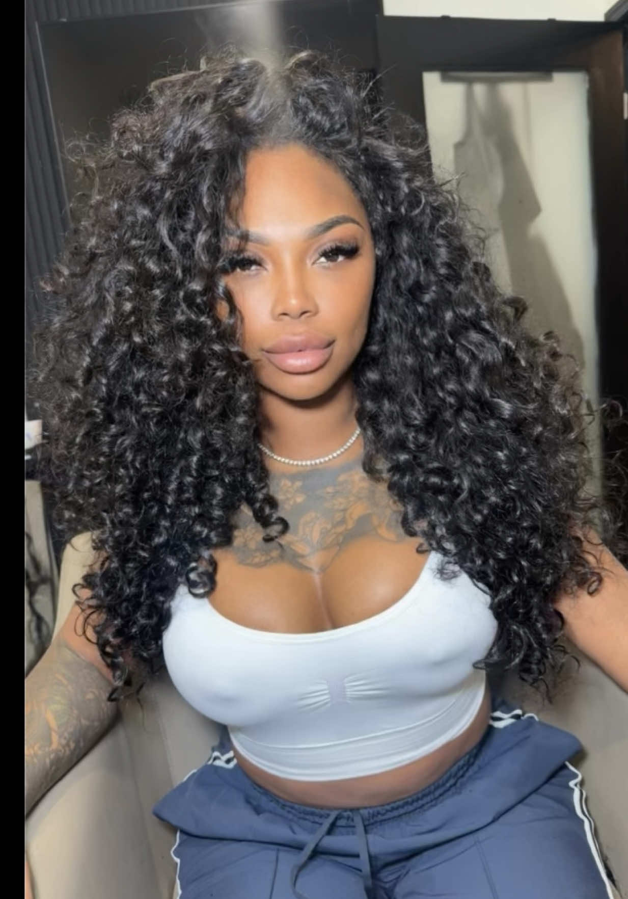 Could you handle this much volume .@Raw Haus Hair Co 