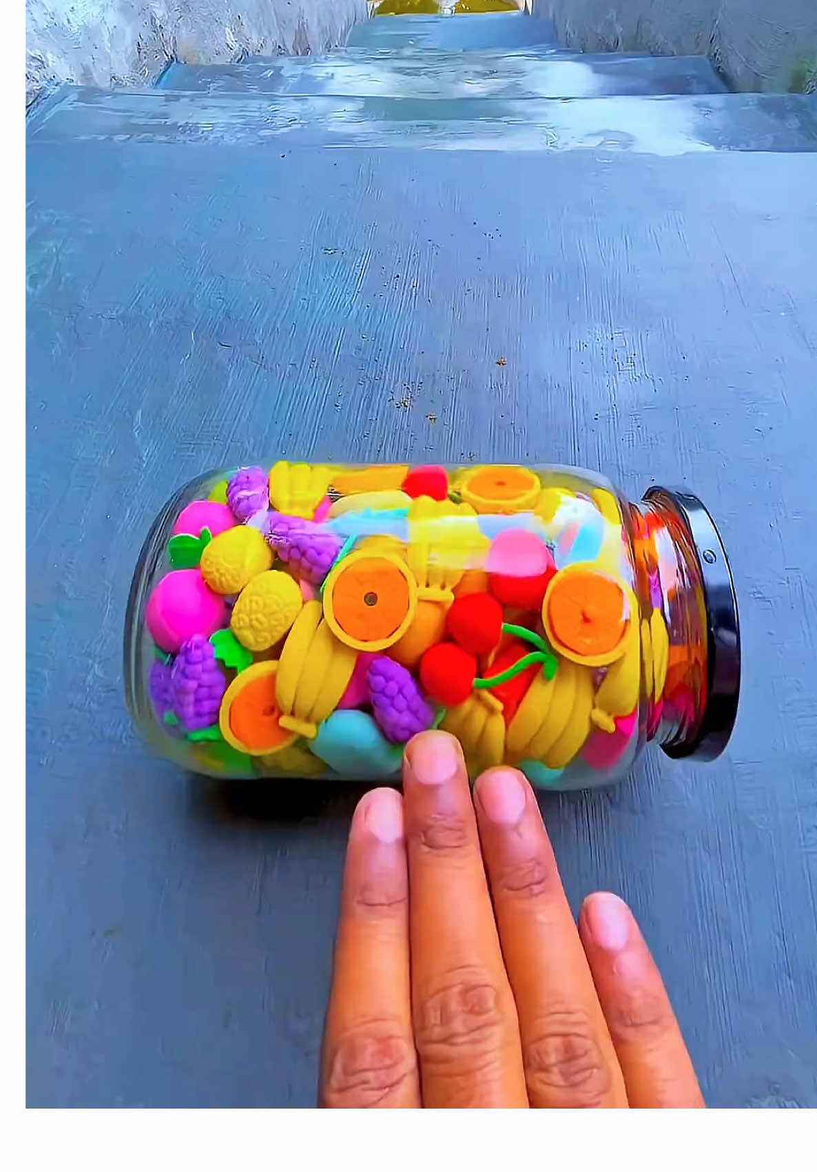#asmr, #bottlebreaking, #tiktokchallenge, #relaxation, #satisfying 