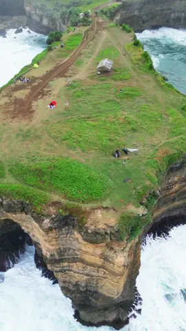 Kapan camping disini?#pacitan #jawatimur #beach 