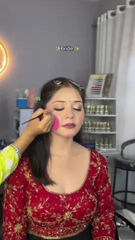 ✨SRISTI ✨A bride’s smile is her best accessory, makeup just adds the glow ✨💗 #bridalmakeup #makeupglam #mamatasmakeupstudio #makeupartist #weddingmakeup 