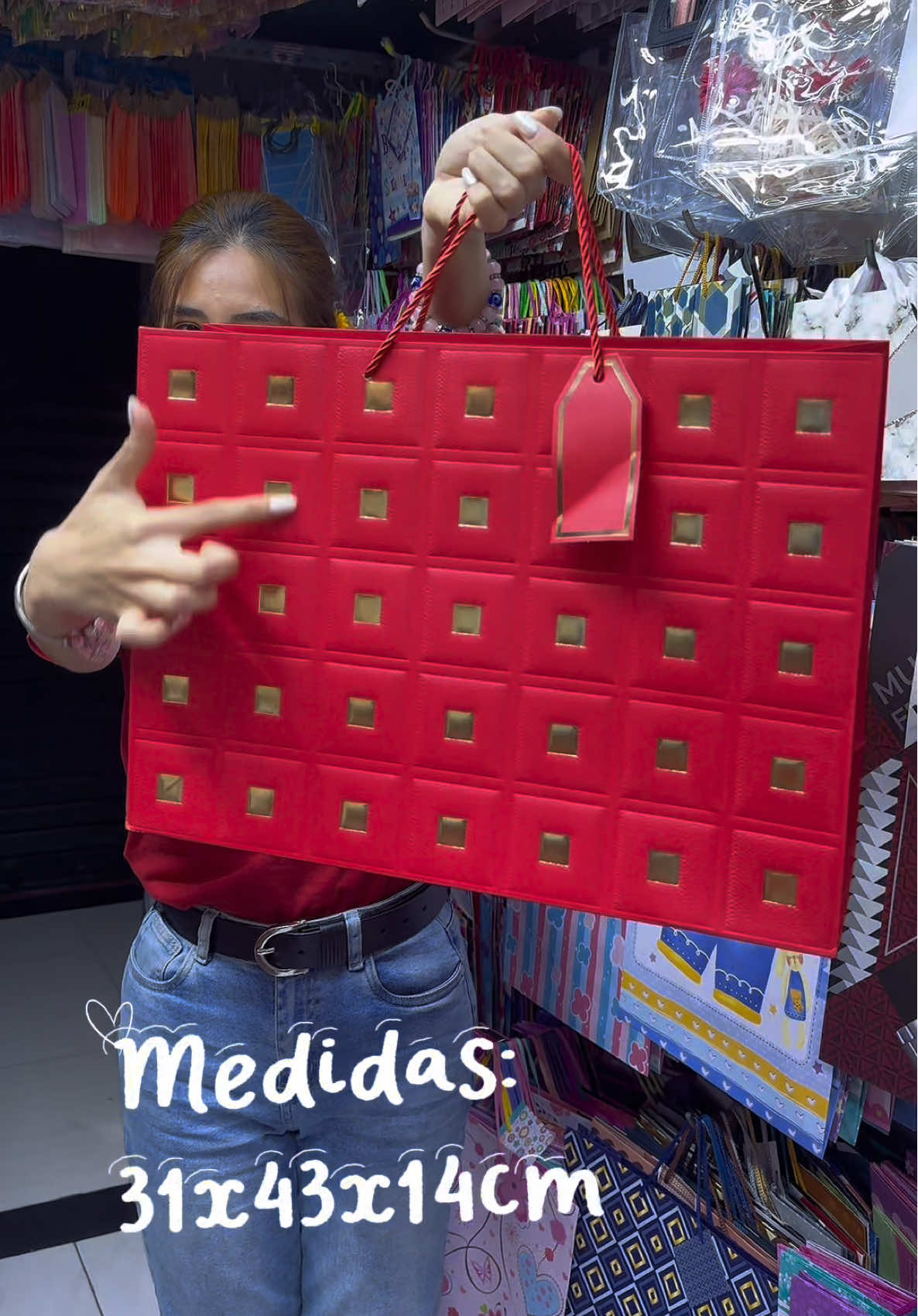 BOLSAS TAMAÑO CARTERA ESTILO COPORATIVO UNISEX ❤️ Variedad de colores!! #comercialalejandra #bolsaspersonalizadas #importaciones #pyf #detallespersonalizados 