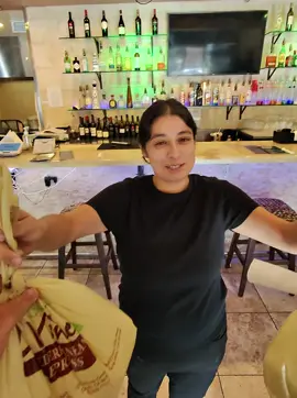 She eats her own restaurants food?! Always a good sign! Plus Gman wants to Glow up 