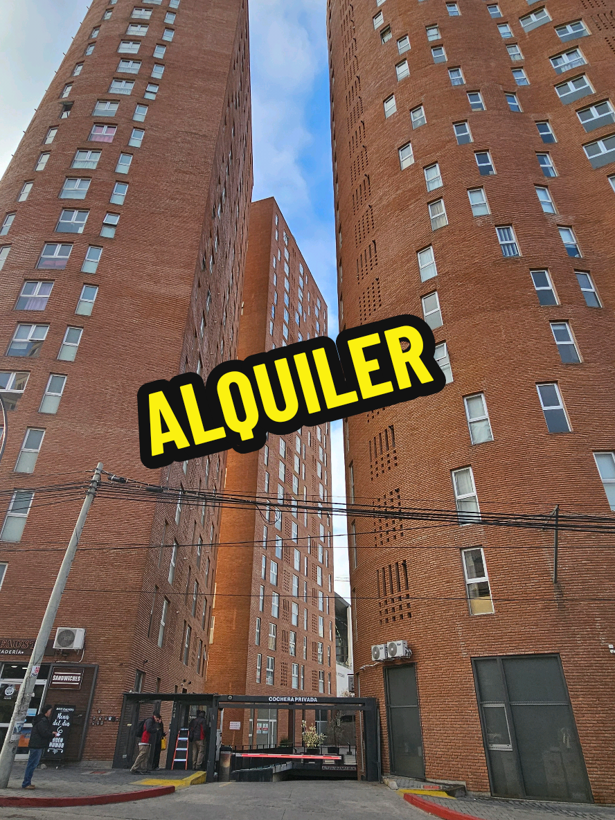 Departamento en alquiler !! Ubicacion: Pueyrredón  723, B ° Guemes, Córdoba Capital, Argentina !! Complejo con seguridad 24 hs y amenities: Sum, Asador, Gimnasio y espacios verdes. 1 dormitorio, cocina separada ,balcón pequeño cerrado, living comedor y baño. Alquiler $410.000 Ajuste trimestral  Requisitos 3 garantías y comisión inmobiliaria por ley!! #inmuebles #inmobiliariatiktok #alquiler #toktokviral  #inmuebles 