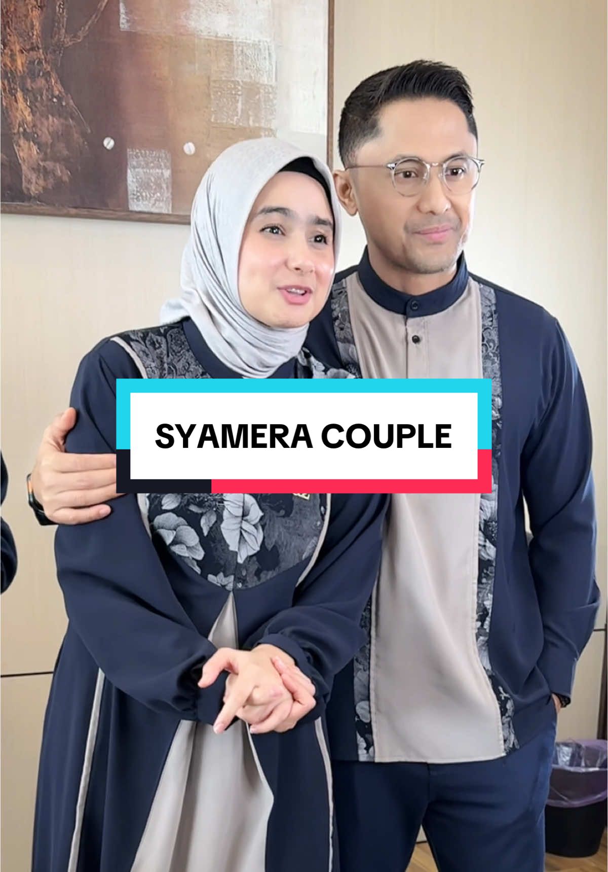 Yang mau couple terbaru gwenza co sekarang😍  #fyp #promomakangajian #gwenza_official #debylianti #OOTD #bandung #fashion #collaboration #couple 
