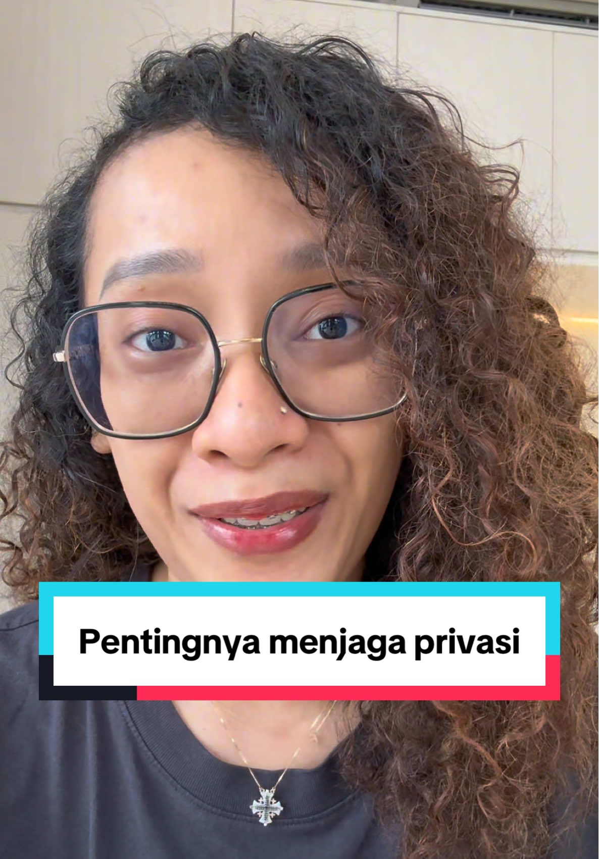 Agar hidupmu tenang dan waras. 