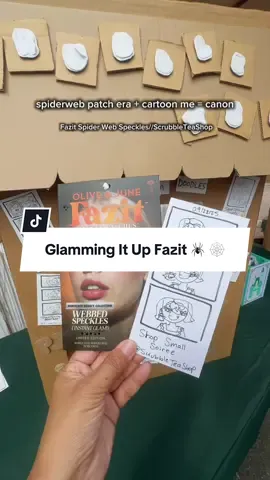 If you don’t have time to put on makeup, @Fazit got you covered! And check out @ScrubbleTea where shall be next to get your own photobooth doodle! #fazit #makeup #photobooth #halloween 