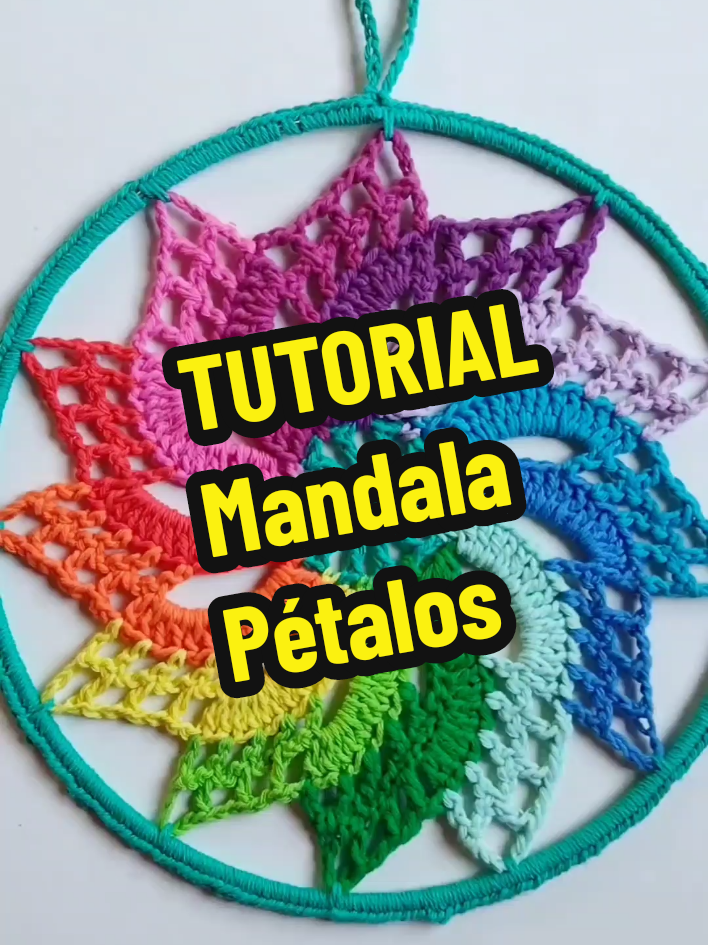 Mandala PÉTALOS diseño 2 de los 6 diseños que encontrarás en el  E-book vol.2 de Mandalas y Atrapasueños. . Contenido del e-book  6 GUÍAS DIGITALES  PASO A PASO ESCRITO Y FOTOGRÁFICO  FICHA TÉCNICA DE CADA DISEÑO  DIAGRAMAS  VIDEOS DE APOYO . Este E-book vol.2 se encuentra en PREVENTA Con un 40% off. Si querés comprarlo con el descuento escribí 