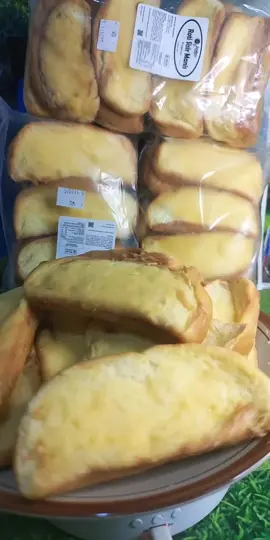 Roti Sisir Pinggiran Jordan Bakery enak dan lembut! Satu bungkus isi 24, cocok buat ngemil rame-rame.