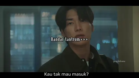 congor james🤣😭 #kimyoungkwang #walkingonthinice #kdrama #thriller #fyp 