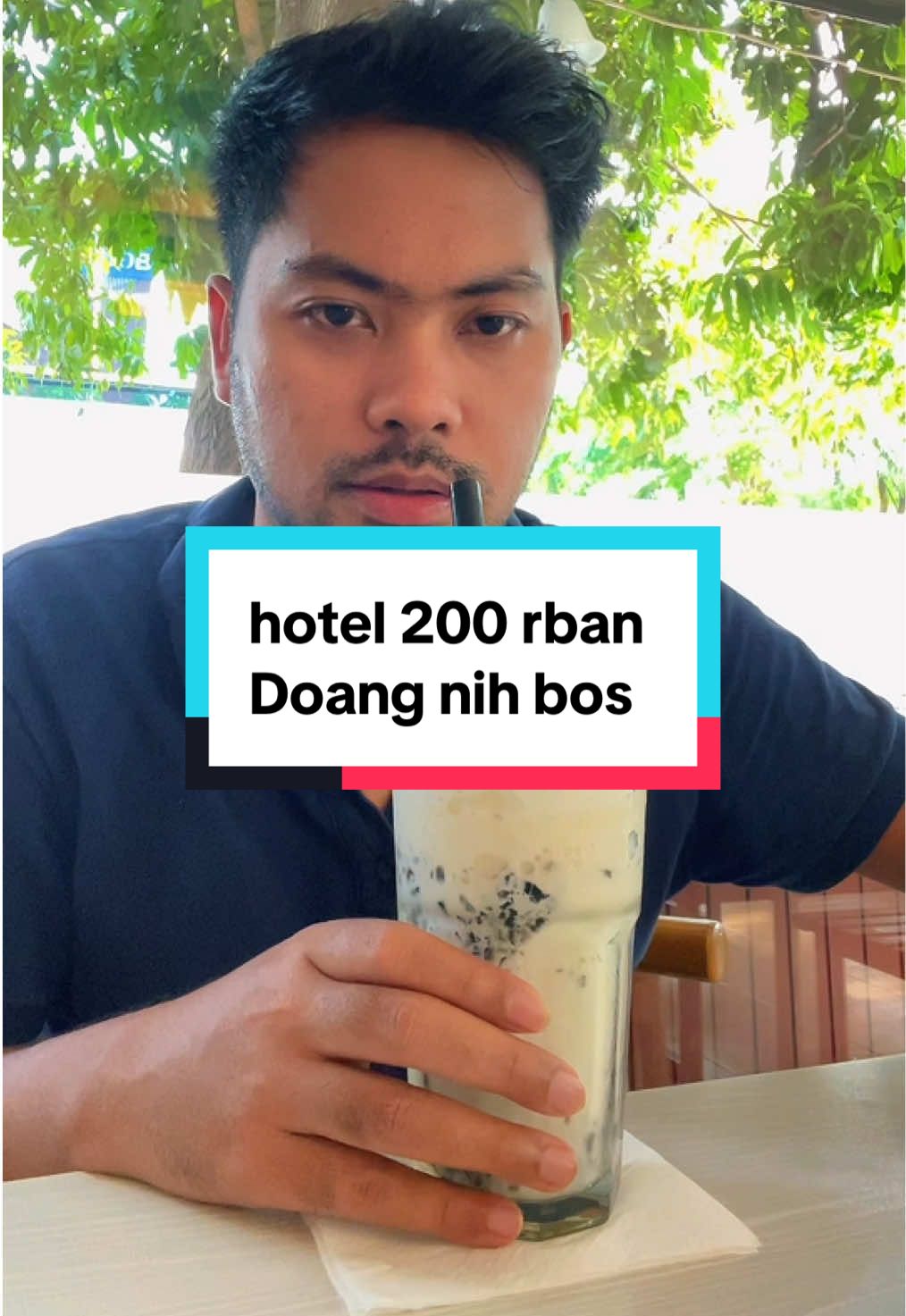 Staycation hemat di @SANS Hotels Cemara Asri Medan! Biar liburan makin santai, jangan lupa download aplikasi RedDoorz dan masukin kode promo “YUKNGINEP” biar lebih hemat 💸 #RedTravelers #BerkeSANS  