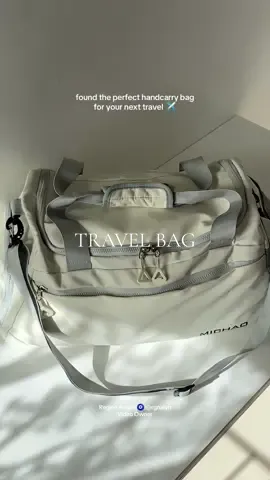 Large capacity travel bag,handcarry bag or gym bag. #travelbag #handcarry #duffelbag #gymbag #largecapacitybag 