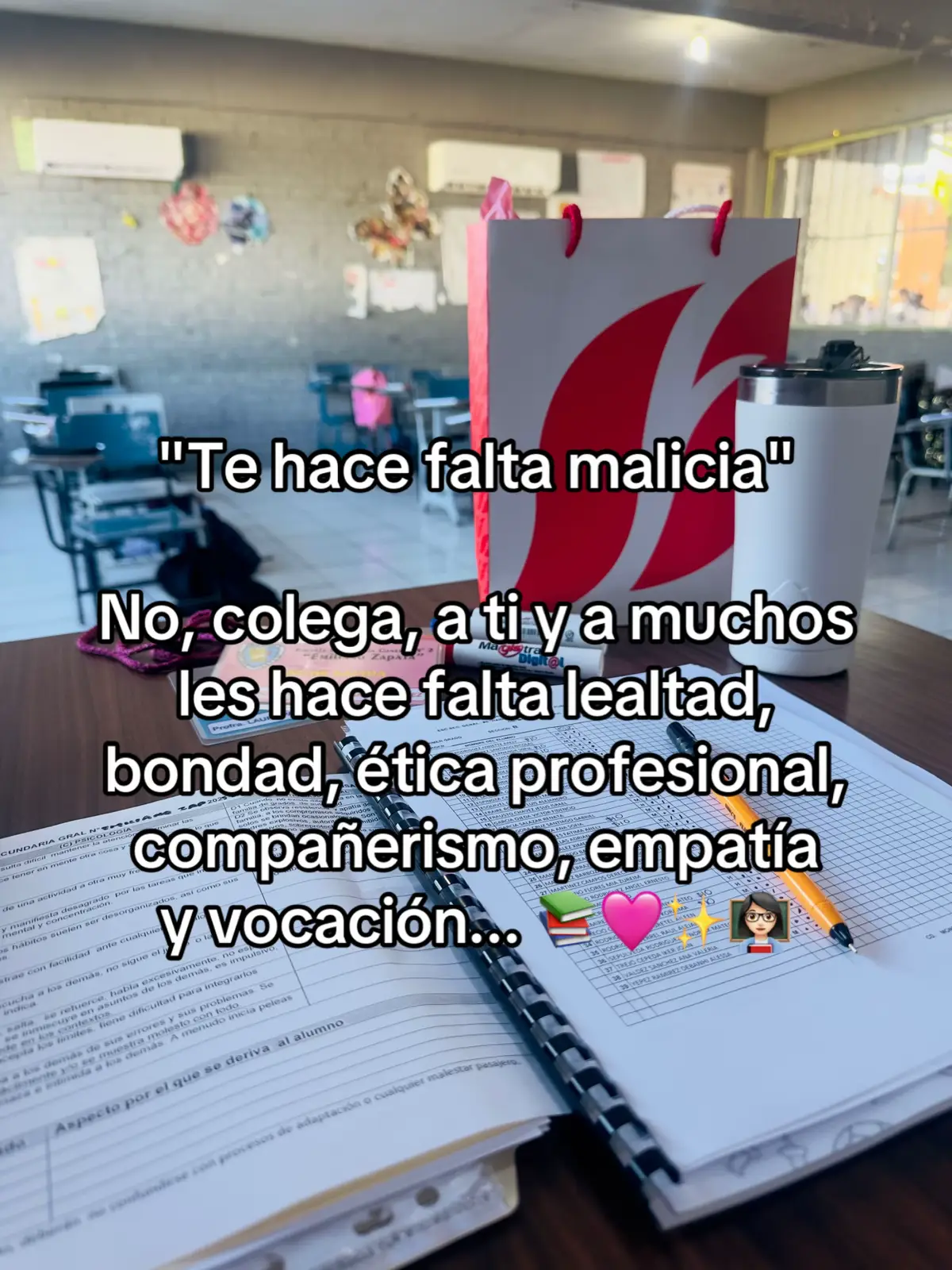 #maestros #maestrostiktokers #docentes #maestrasdetiktok #educacion 